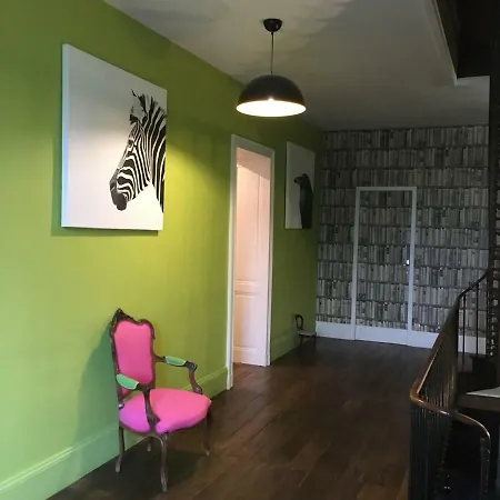 Bed & Breakfast La Cour D'argent *